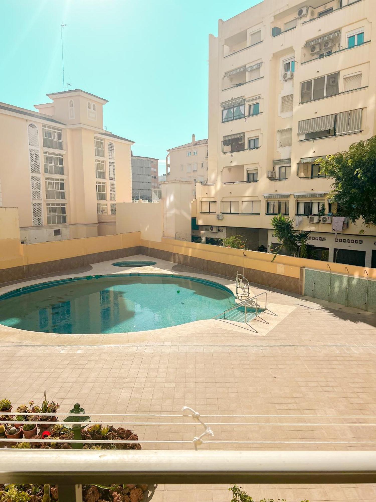 Cozy And Bright Flat With Pool Torremolinos Exterior foto