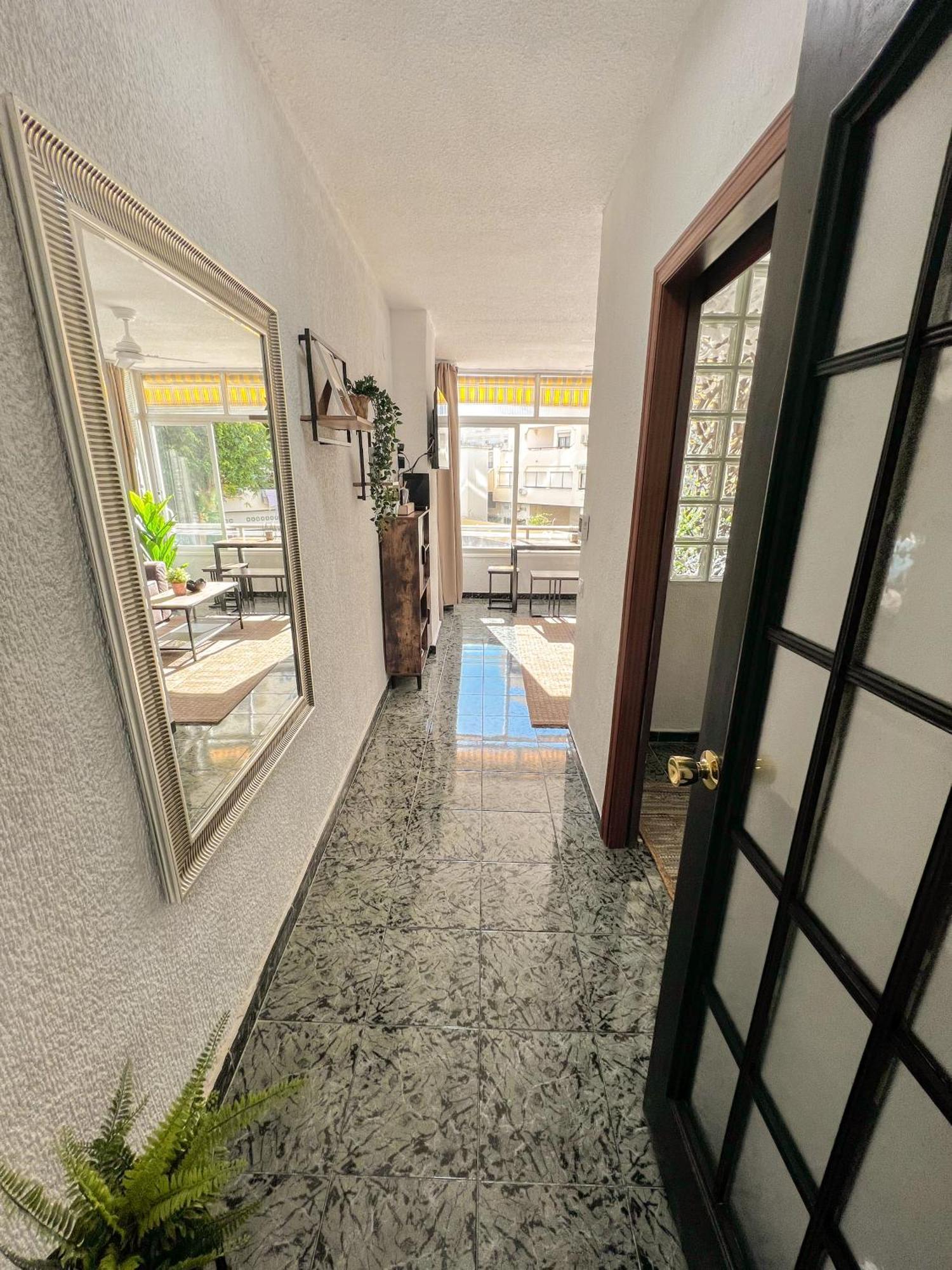 Cozy And Bright Flat With Pool Torremolinos Exterior foto