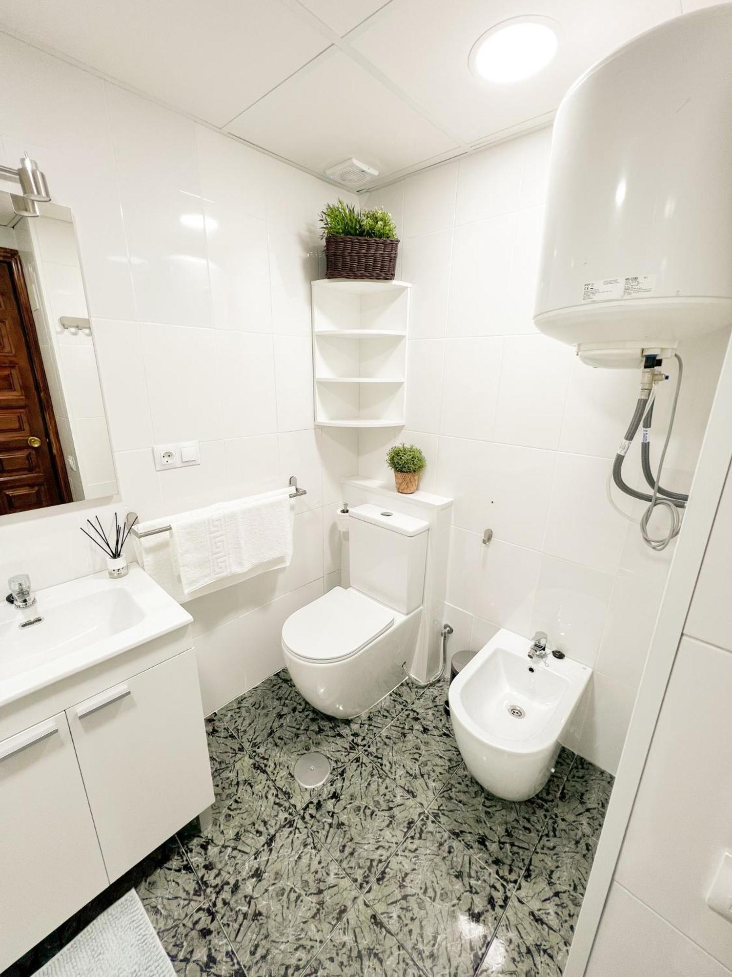 Cozy And Bright Flat With Pool Torremolinos Exterior foto