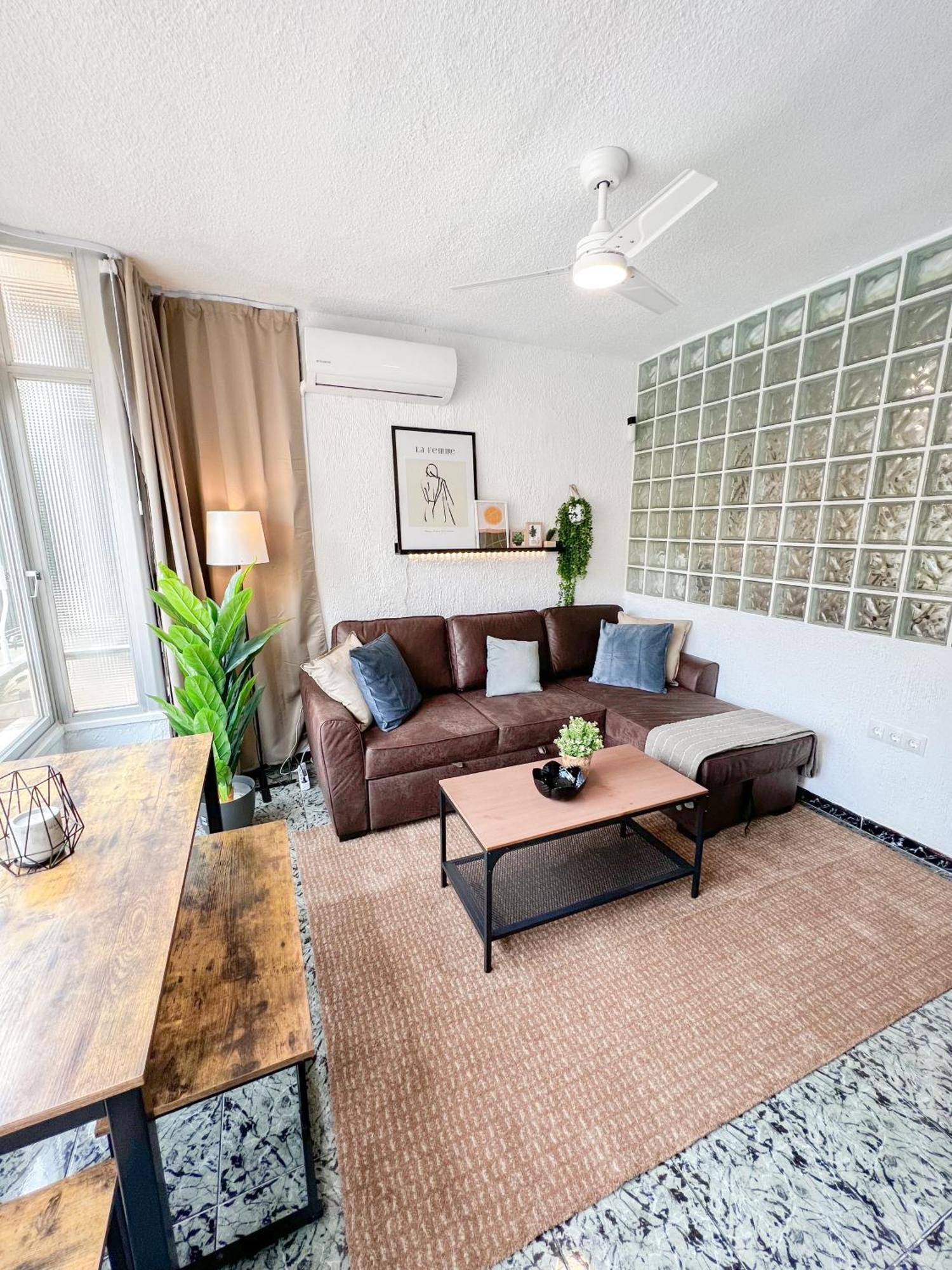 Cozy And Bright Flat With Pool Torremolinos Exterior foto