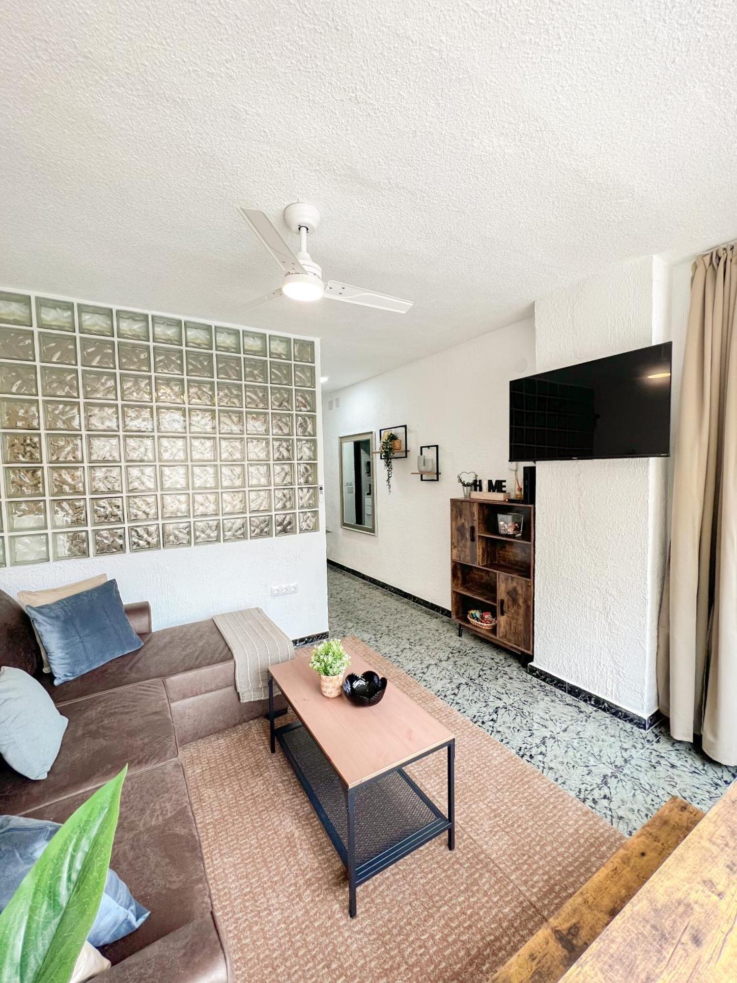 Cozy And Bright Flat With Pool Torremolinos Exterior foto