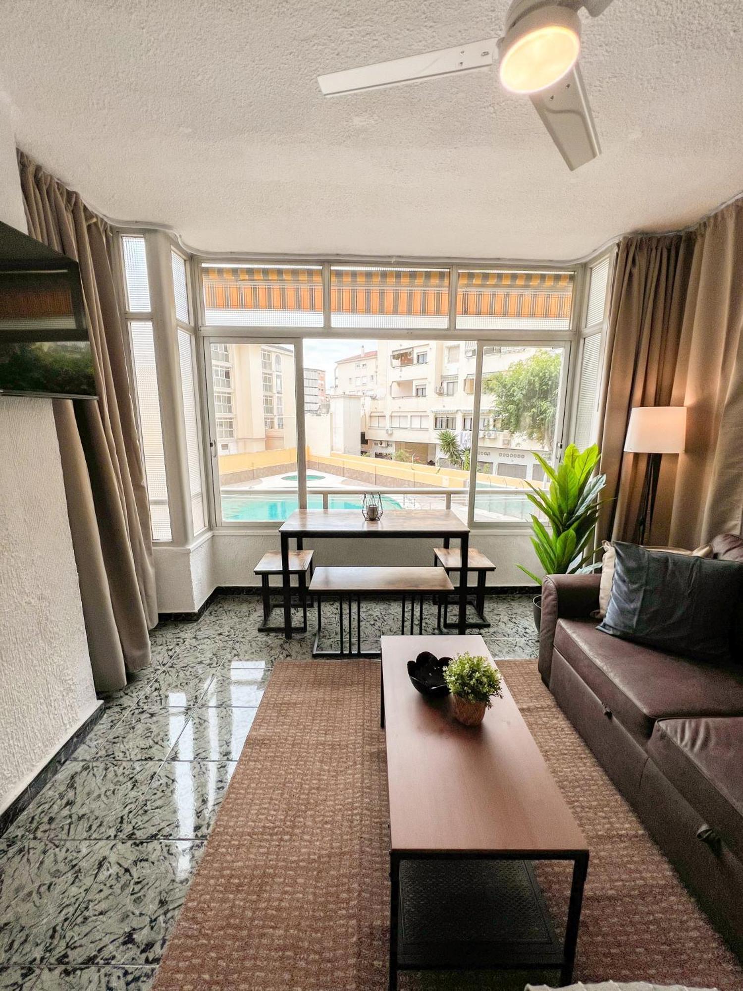 Cozy And Bright Flat With Pool Torremolinos Exterior foto